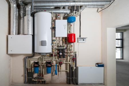Tankless Water Heaters: Are They Really Worth It for Large Families?